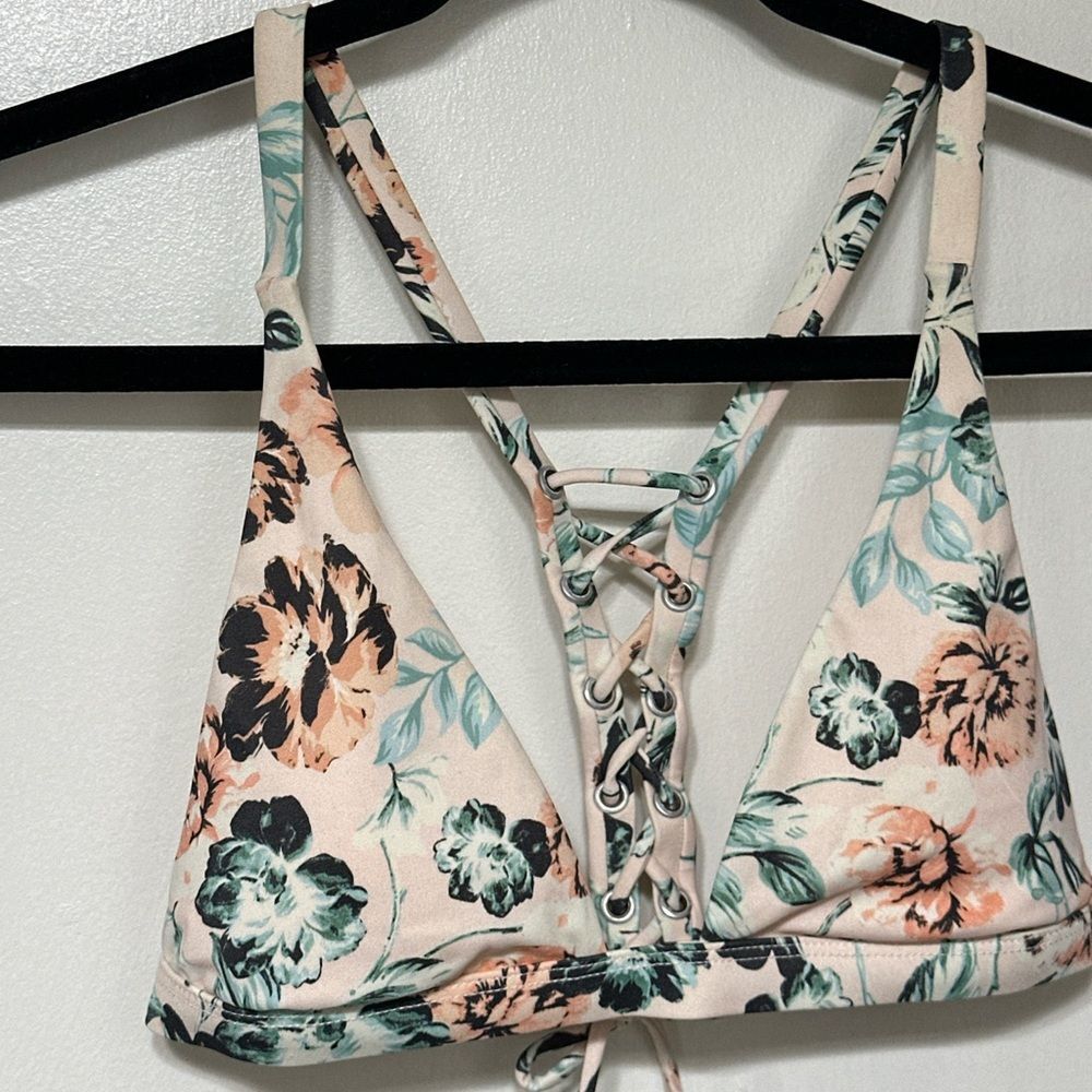 LA Hearts Triangle Bikini Top Pink Floral Braided Tie Back Swimwear Swimsuit Sz